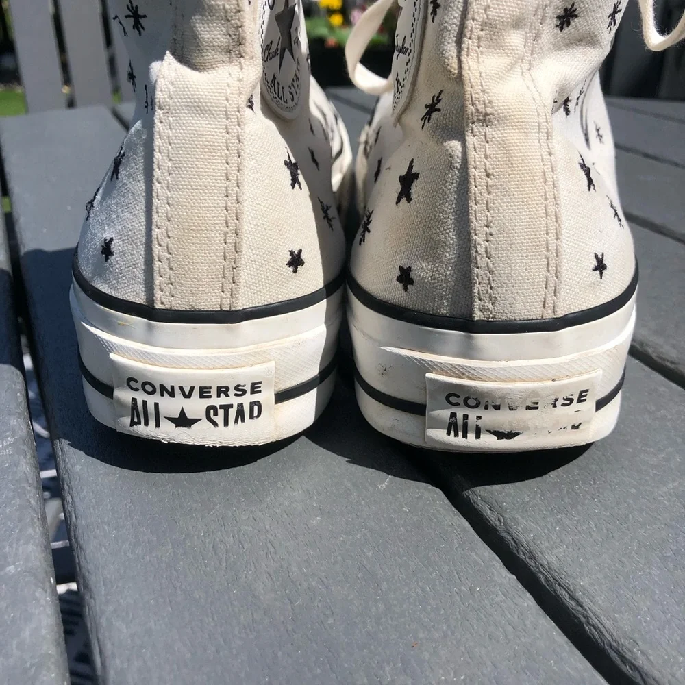 Converse High Top limited edition Crystal Energy  in Cream with Black Star Print - Picture 7 of 11
